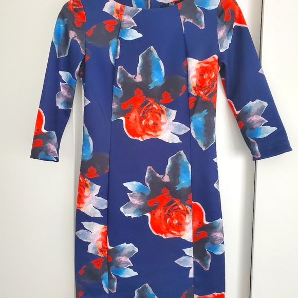 Floral 3/4 sleeve cocktail dress - Picture 2 of 2